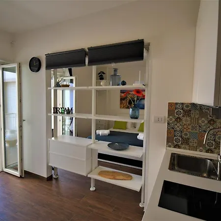 Apartment Orange Dream *