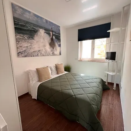 Orange Dream Apartment